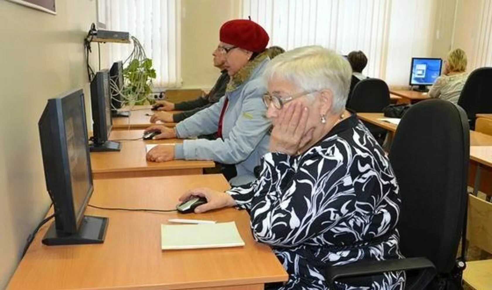 надомная работа для пенсионеров.