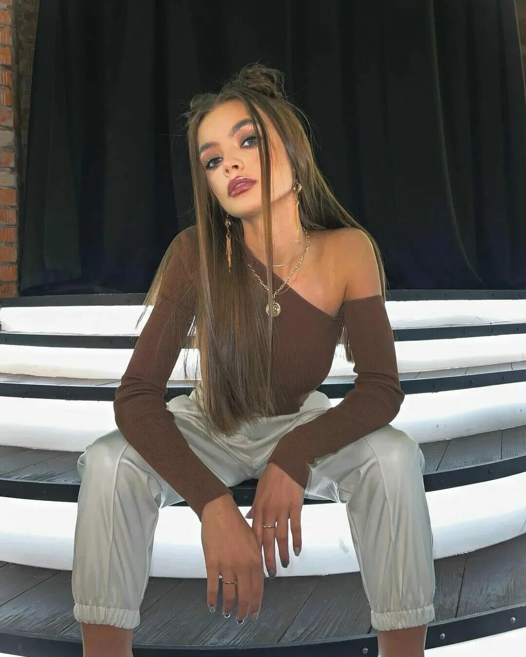 аня ищук 2022. аня ищук тик ток. аня ищук 2020. аня ищук 2020. аня ищук 2022.