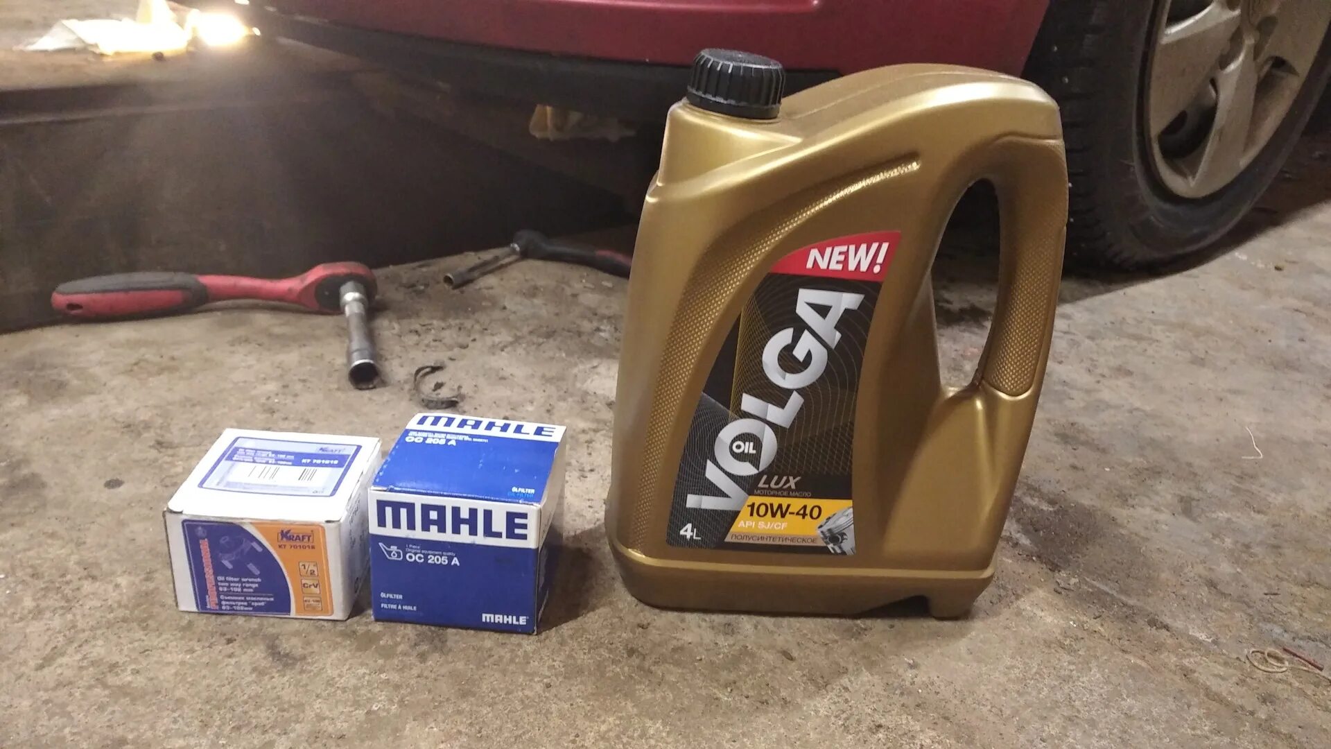 Масло моторное волга ойл 10w-40. Масло минеральное волга ойл 15w40. Волга ойл 10w 40 4л артикул. Моторное масло волга 10w 40. Моторное масло волга 10w 40.