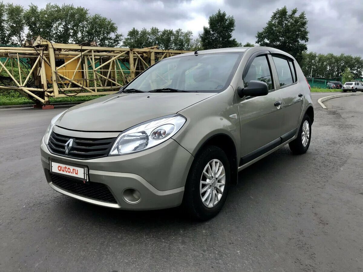 Renault sandero 2011