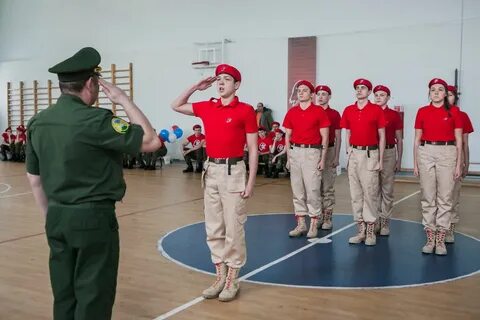 Зарница строевая