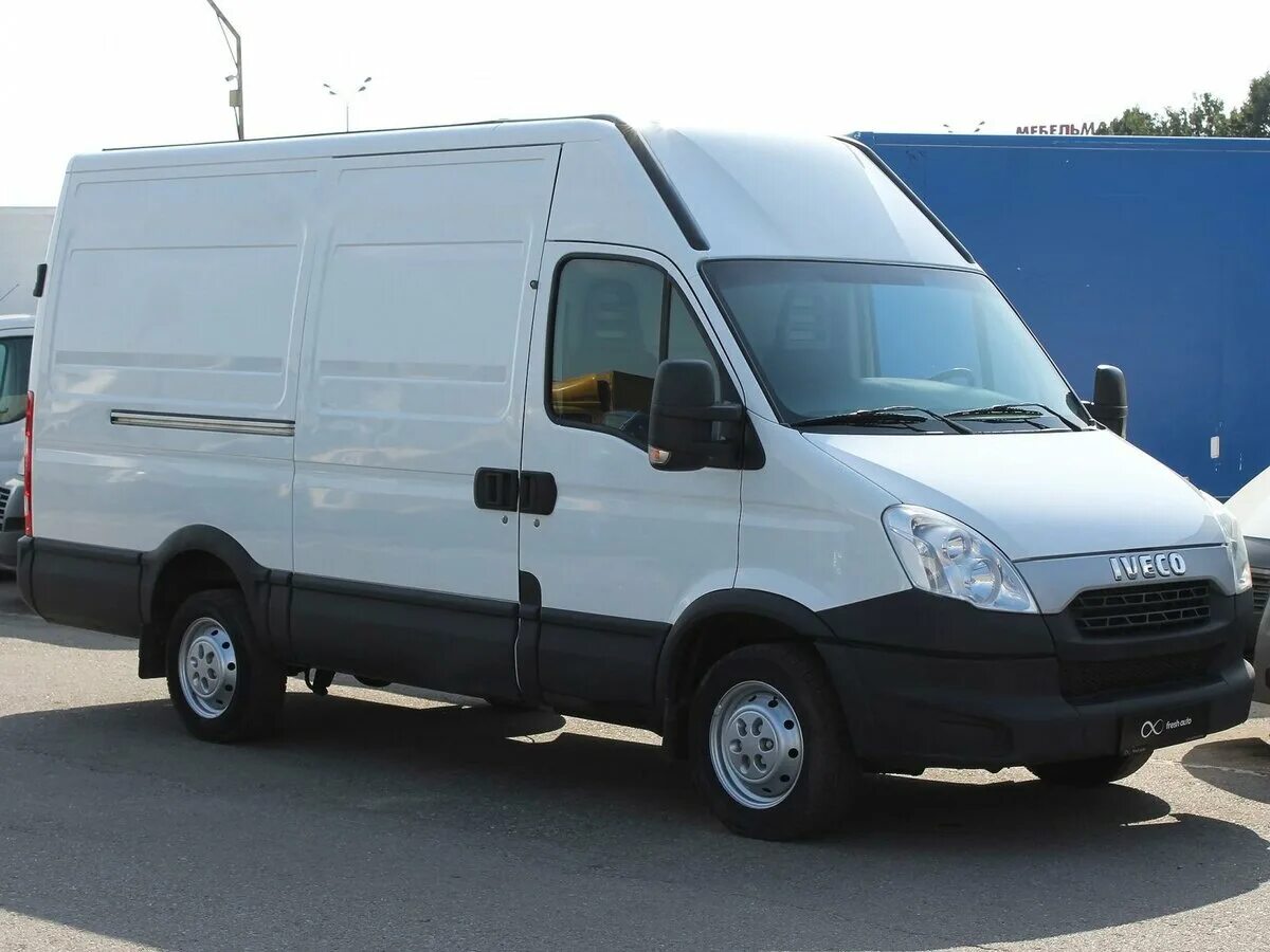 Iveco Daily 35s15/e4. Ивеко Дейли цельнометаллический фургон. Iveco Daily 35s15 2002. Ивеко Дейли цельнометаллический фургон 2021. Ивеко дейли 2014