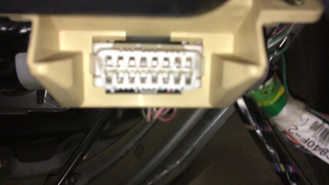Разъем тойота витц. Camry 40 obd разъем. toyota vitz диагностический разъем. тойота funcargo разъем obd. тойота ярис разъем обд.