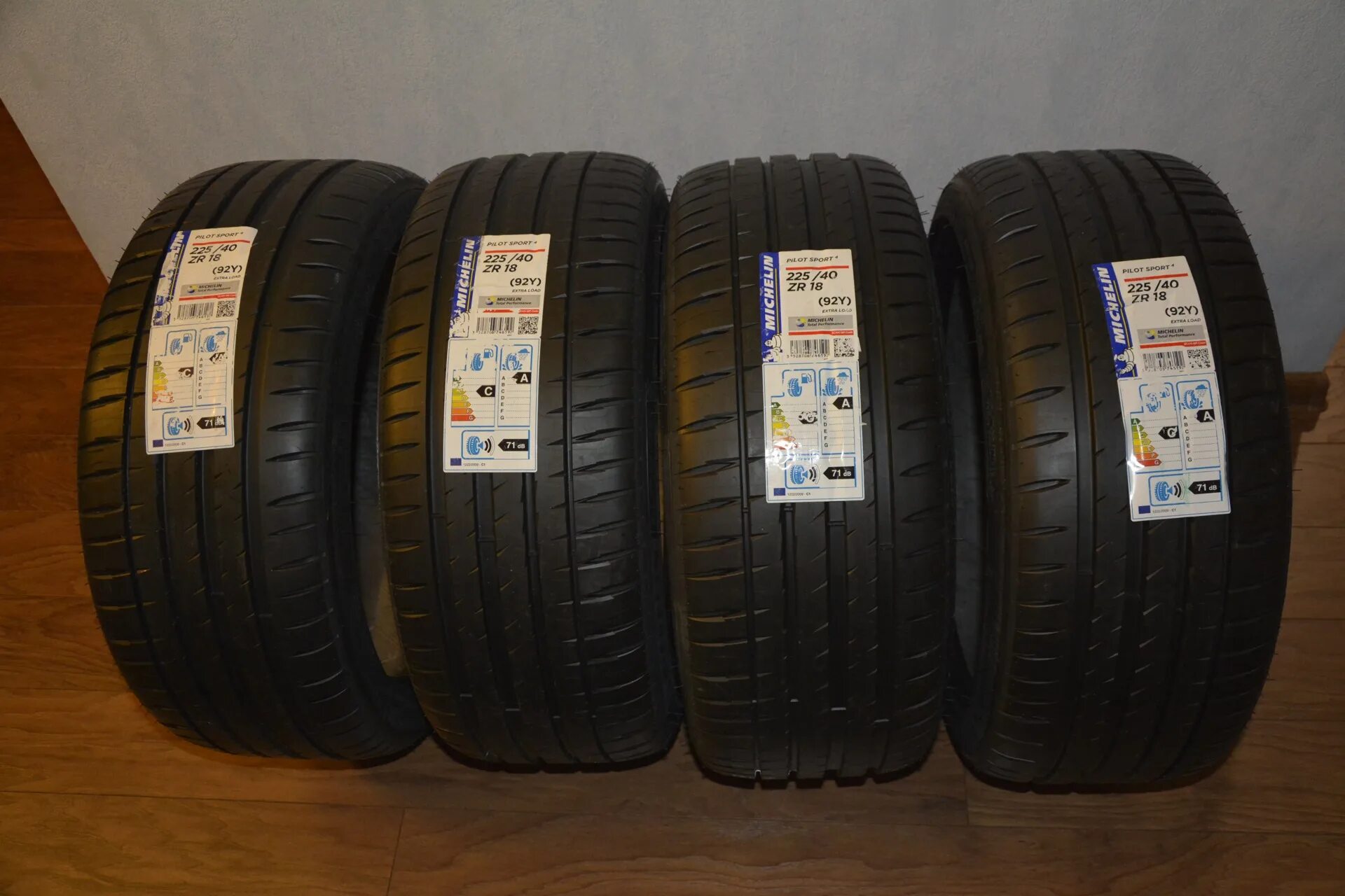 275 35 r19. Michelin Pilot Sport 4 245/45 r18. Michelin Primacy 4 235/45 r17. 245/45 R17. Michelin Primacy 4 235/45 r18.