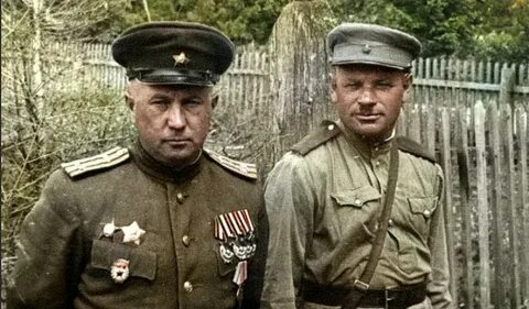 Командовать против