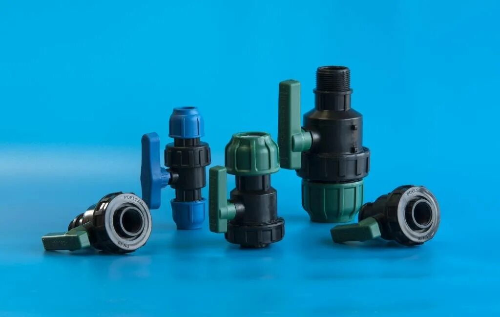 Полипропиленовые трубы без пайки. Пайка муфты полипропиленовой трубы. Пвх трубы без пайки. Соединители для пластиковых труб без пайки. Соединить полипропиленовые трубы без пайки.