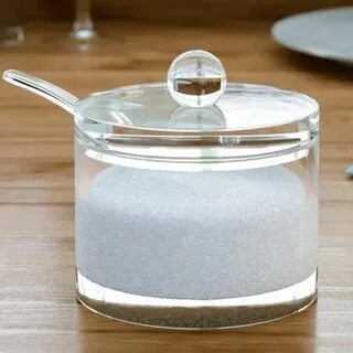 В какой посуде солить
