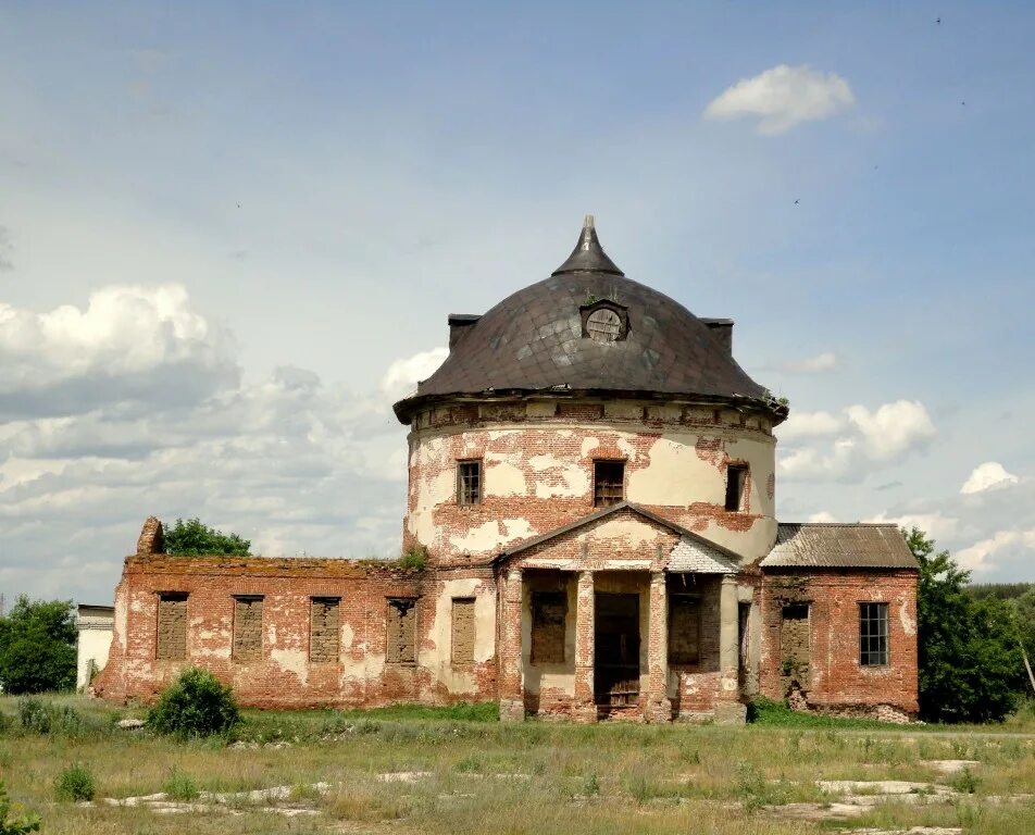 Никольское кузоватовский. Ульяновская область, Никольское. Церковь Николая Чудотворца. Храм село Никольское Ульяновская область. Храм Никольское Кузоватовский район. Село Никольское Кузоватовского района.