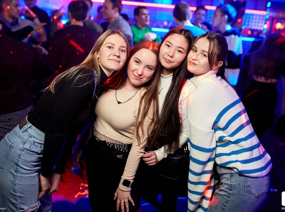 Бар браво иркутск. Кафе браво иркутск. Диско бар браво иркутск. Bravo иркутск. Bravo иркутск.