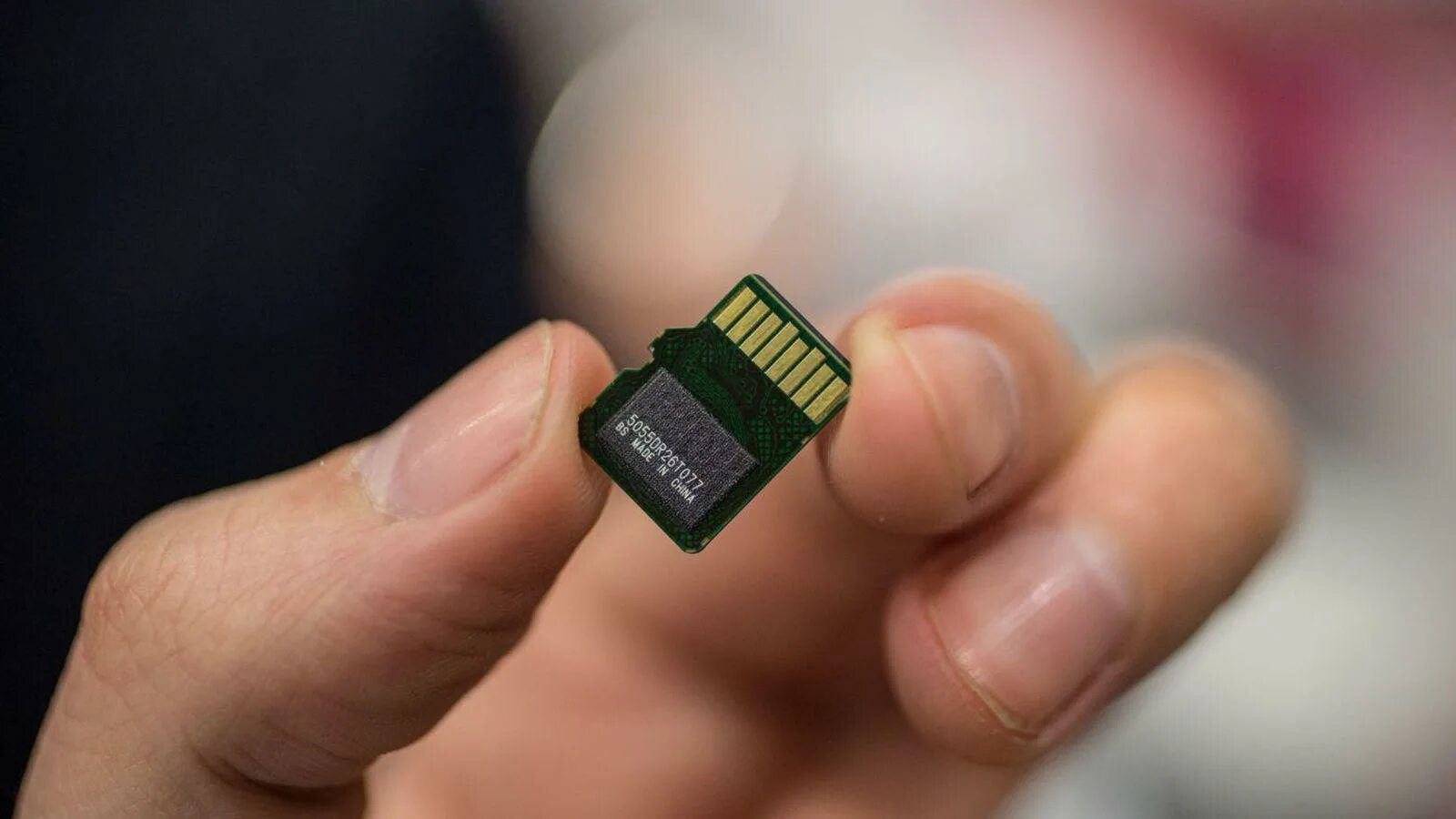 Чип андроид. Sd microsd. чип sd card. sd vs microsd. флешка microsd.