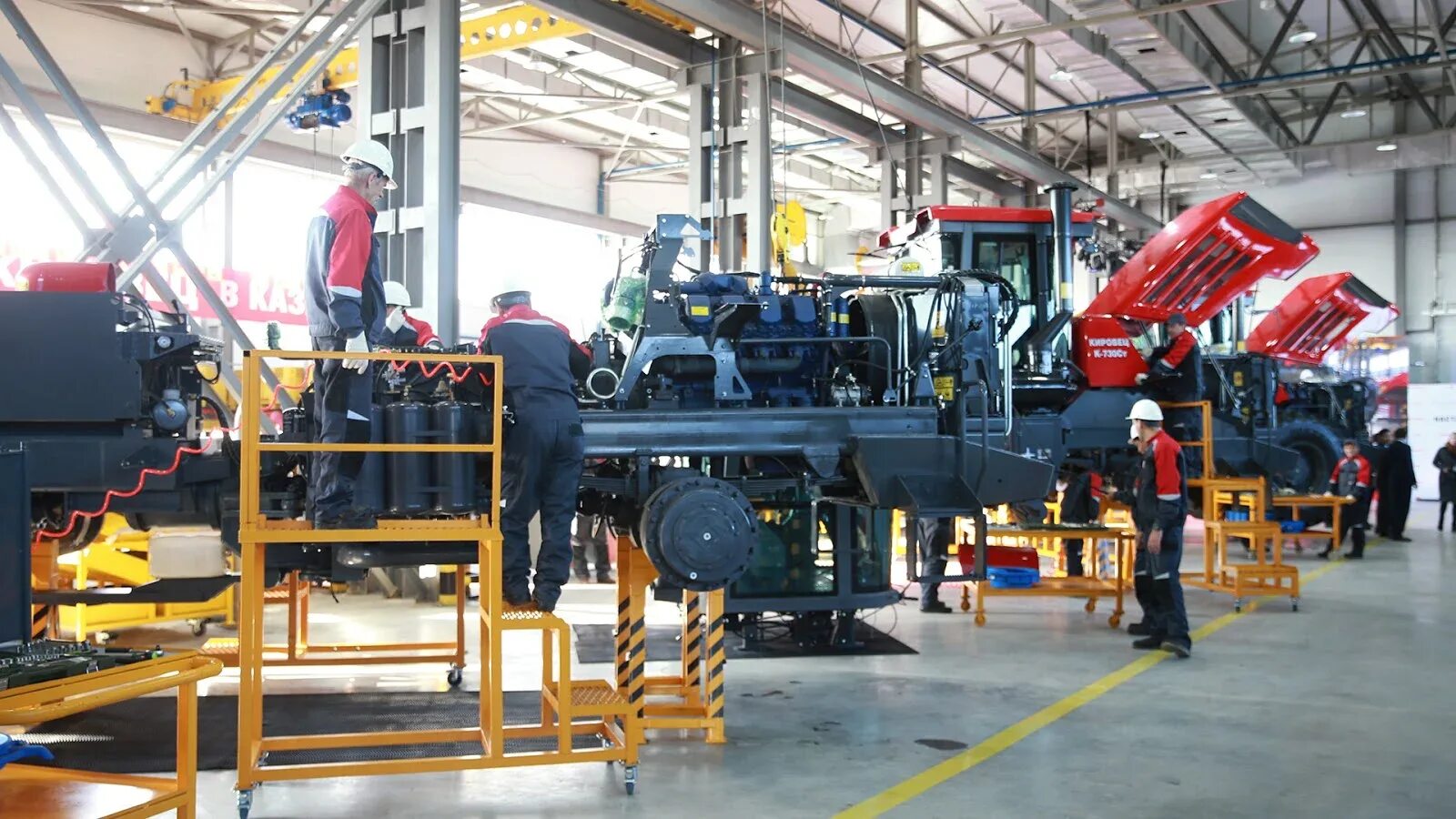 промышленные производства казахстана. промышленные производства казахстана. казахстан завод атырау. обрабатывающие производства. промышленность казахстана.