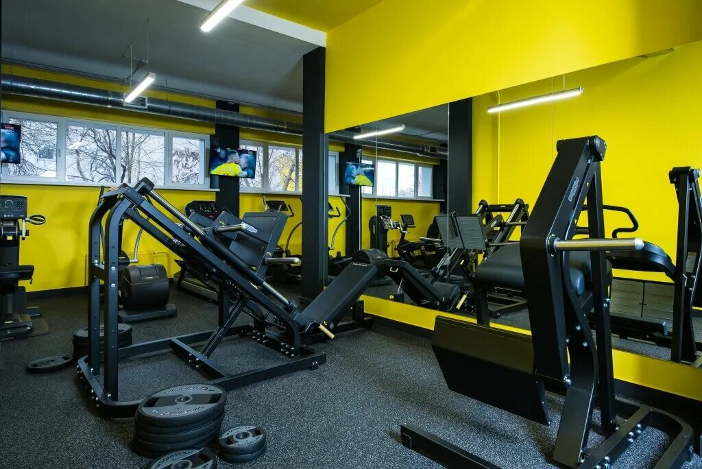 дом физкультурника мачуги. краснодар тренажерный. тренажёрный зал кин фит краснодар. краснодар тренажерный. фитнес зал краснодар.