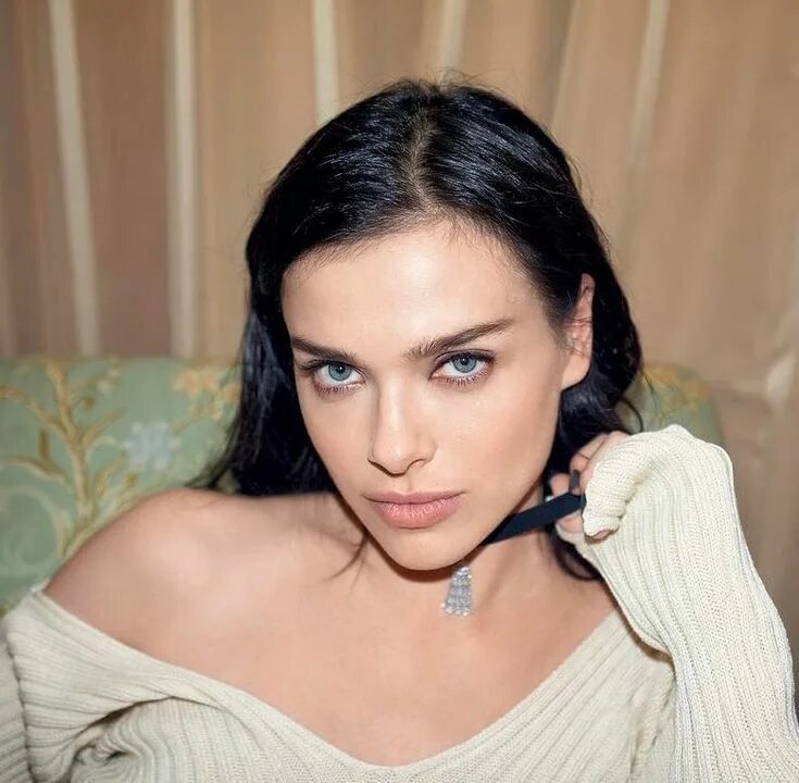 Темникова в жизни. Лена темникова. лена темникова серебро.