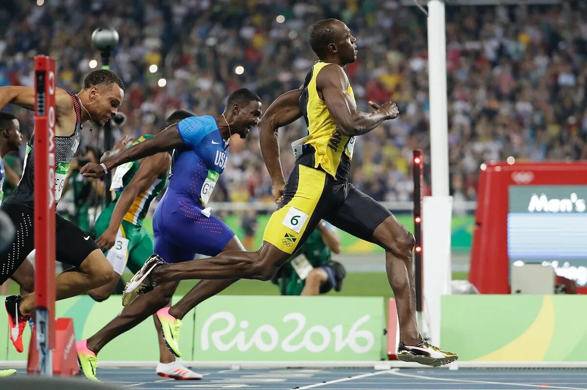 Усэйн болт вид спорта чемпион. Усейн болт стартует. Усейн болт 400 метров. Усэйн болт вид спорта чемпион. Усейн болт.