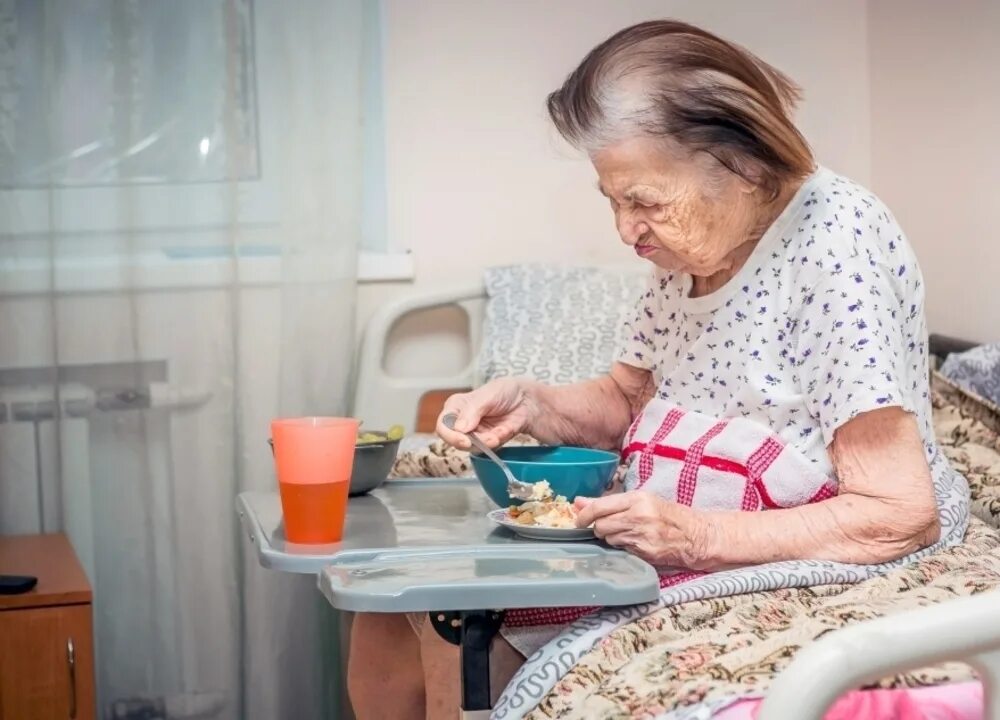 Условия приема в дом престарелых. Дом престарелых. частный дом престарелых. картинки дома престарелых. дом престарелых в москве.
