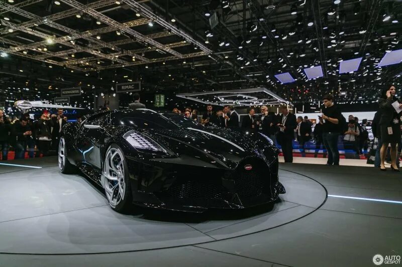 Какая самая дорогая машина 2025