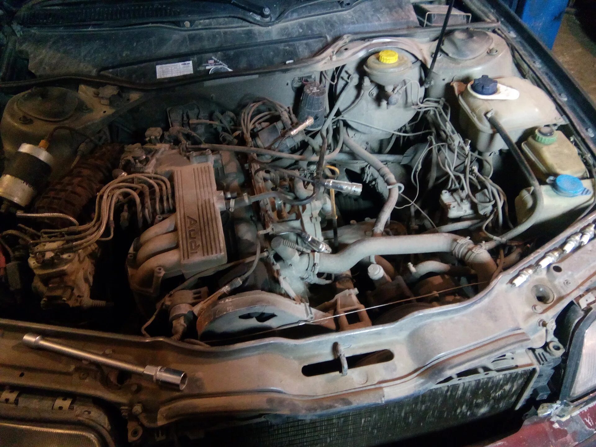 Ауди 100 заливает. Ауди 100 заливает. 3. Ke jetronic audi 100. Ауди 100 с3 2.
