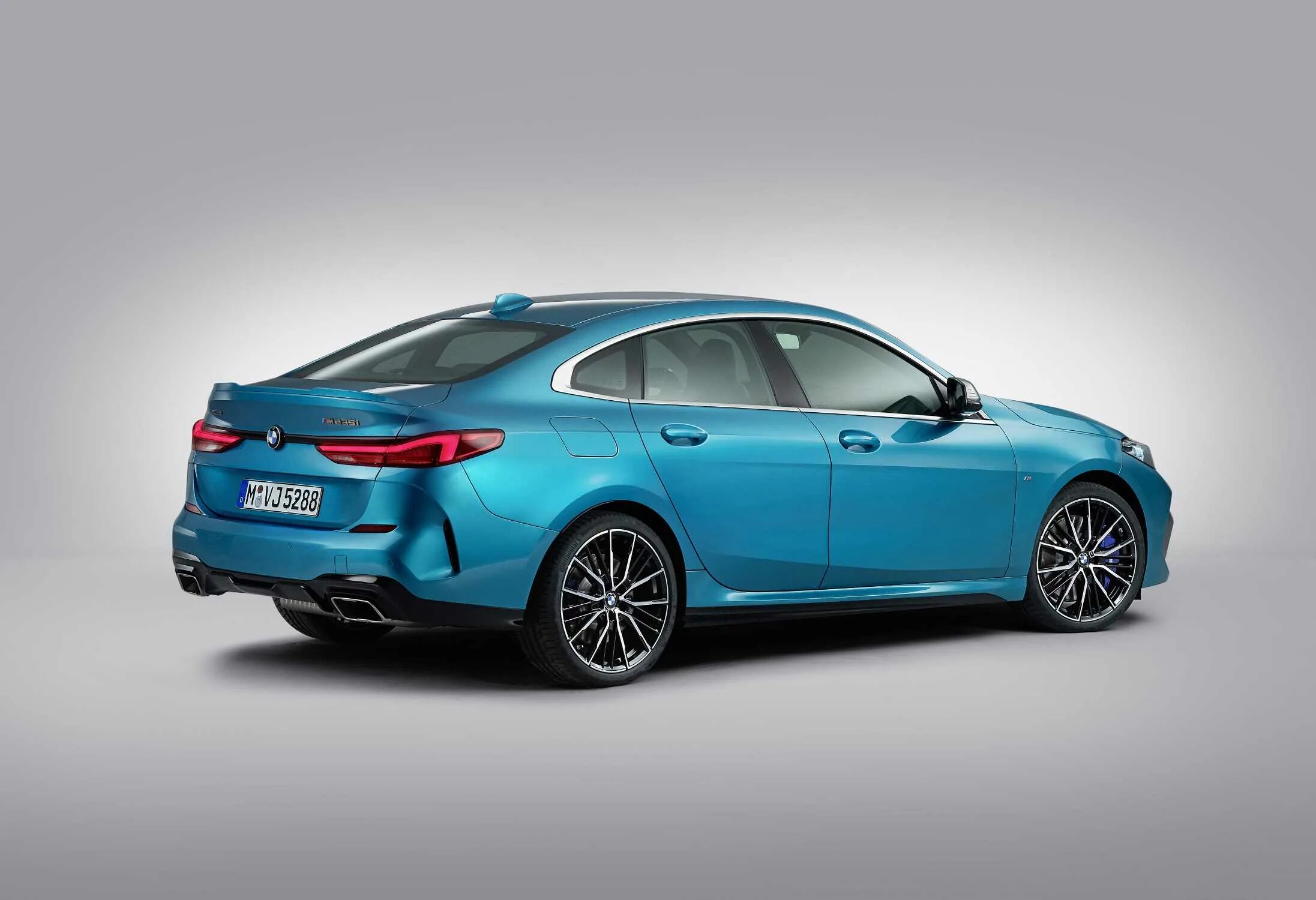 Gran coupe f44. Bmw 220d gran coupe. Bmw gran coupe 2020. Bmw 2 gran coupe 2020. Bmw m2 gran coupe 2021.