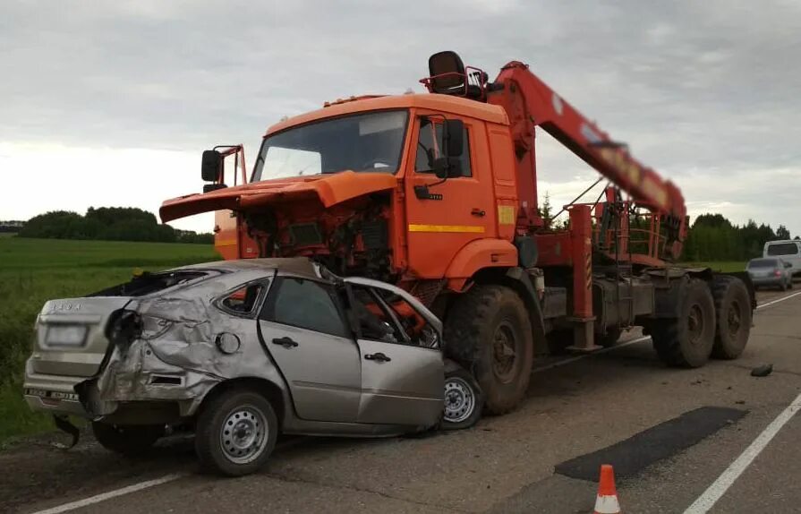 Расписание 308 маршрута ижевск июльское. Расписание автобусов июльское ижевск 308 маршрут. Лиаз 18 автобус. Расписание автобусов июльское ижевск 308 маршрут. Автобус 308 ижевск июльское.