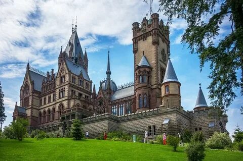 Замок в кельне