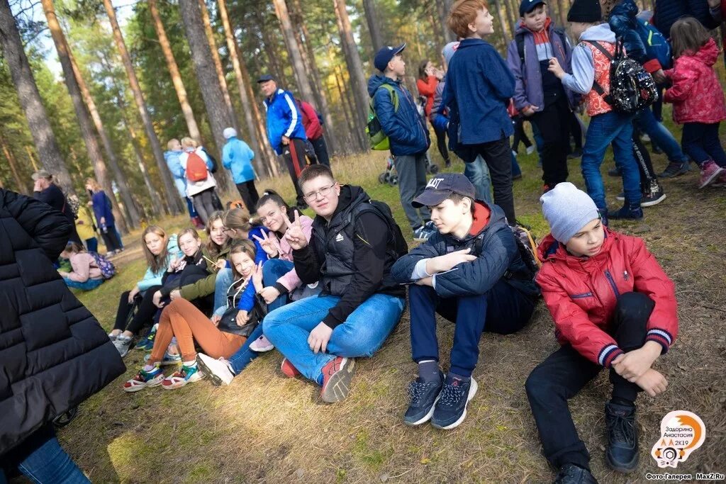 репортаж лесной прогулки. лес победы подмосковье 2022. события лесной. парк битцевский лес. асбестовский экономический колледж.