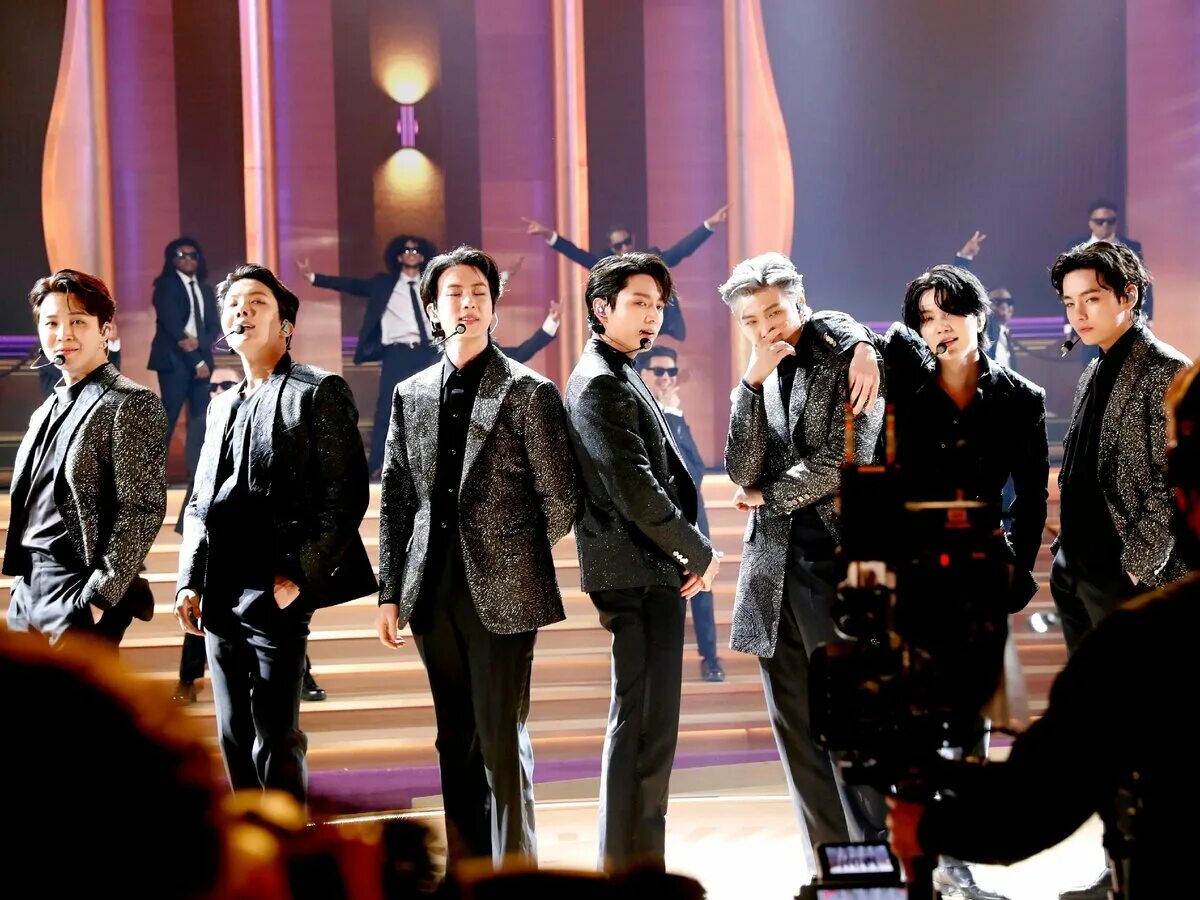 Выступление 2025 года. Bts grammy 2025. выступление бтс на грэмми 2025. бтс премия грэмми 2025. группа бтс на грэмми 2025 года.