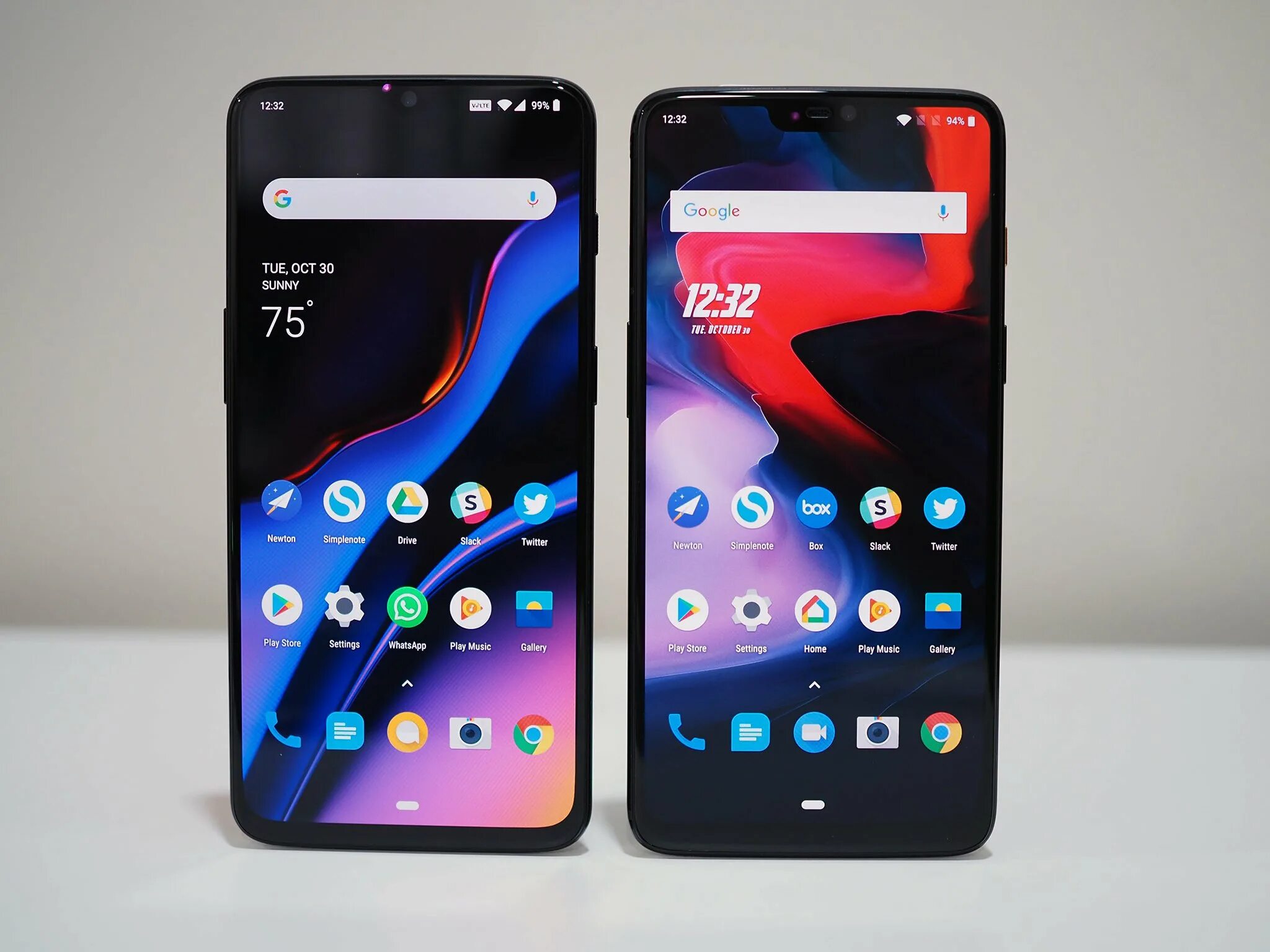 Поддержка смартфонов oneplus. Oneplus 6 6t. oneplus 6 vs 6t. oneplus 6t vs oneplus 6. oneplus 6 oneplus 6t.