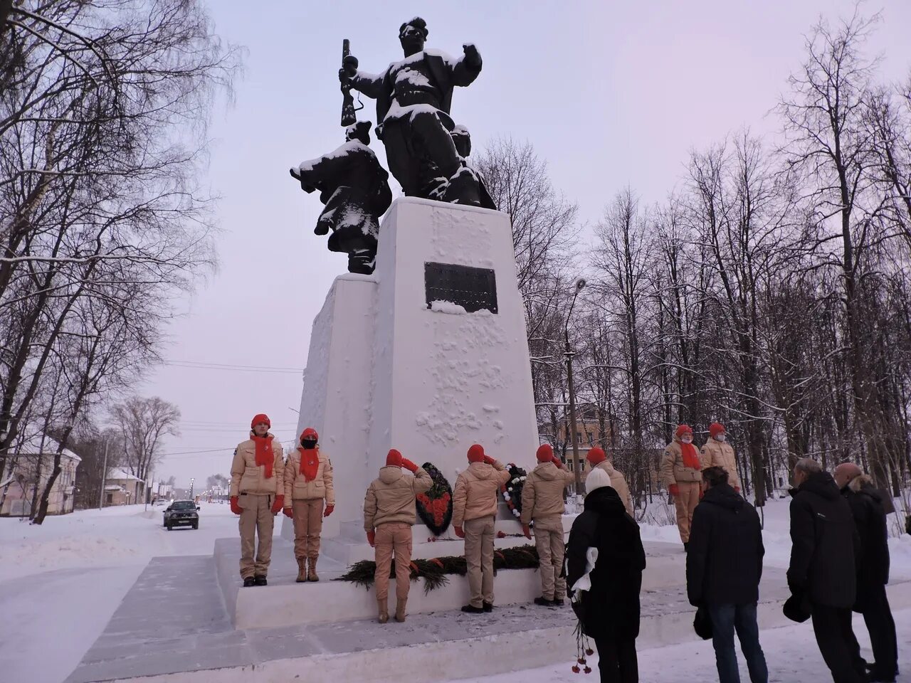 Освобождение области от немецко фашистских захватчиков. 20 Января день освобождения Новгорода. Освобождение Новгорода от немецко-фашистских захватчиков. Освобождение Новгорода от фашистских захватчиков. День освобождения Великого Новгорода.