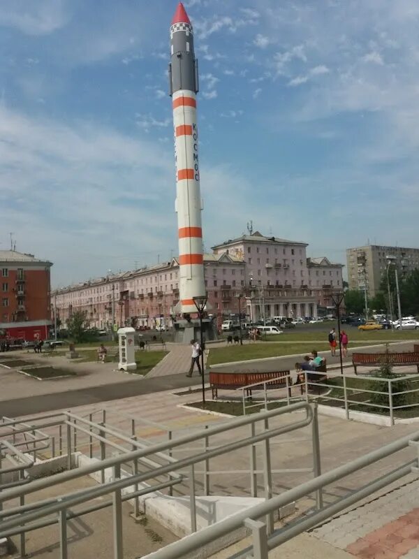 Сайт сибгау красноярск. Сибирский государственный университет Решетнева. Аэрокосмический университет Решетнева. Университет м. ф. Решетнева Красноярск. Ракета СИБГАУ Красноярск.