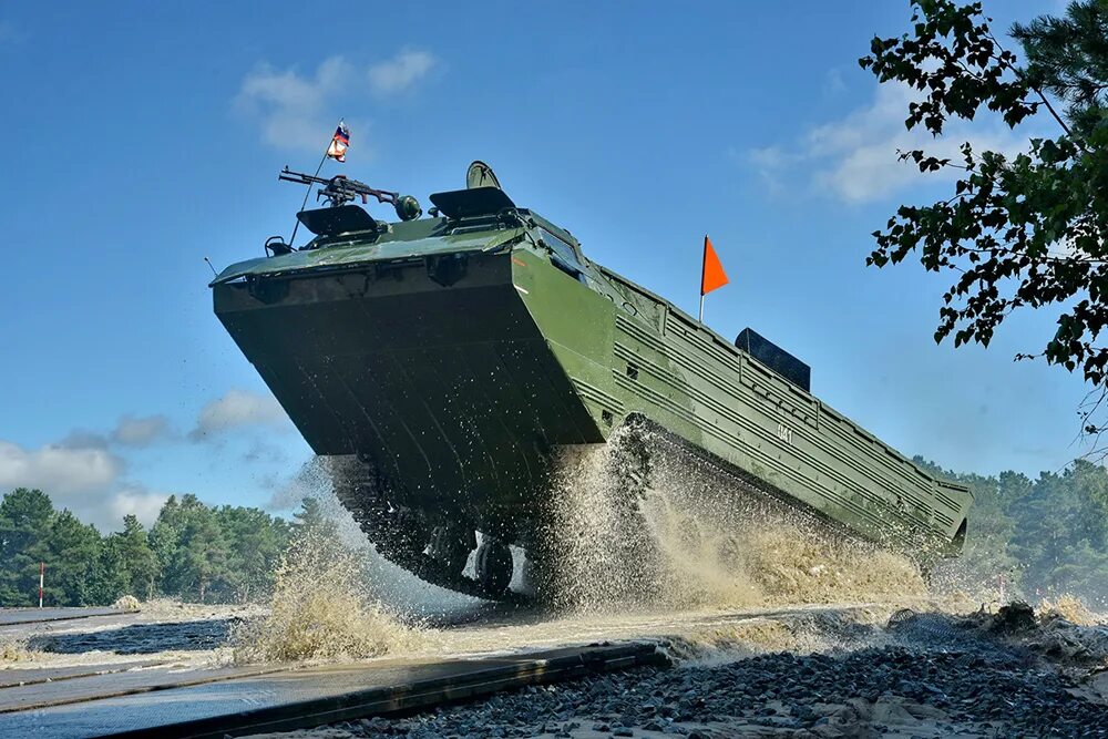 Транспортер ПТС-3. ПТС-2 плавающий Транспортер. ПТС-3 плавающий Транспортер. Инженерная машина ПТС-2.