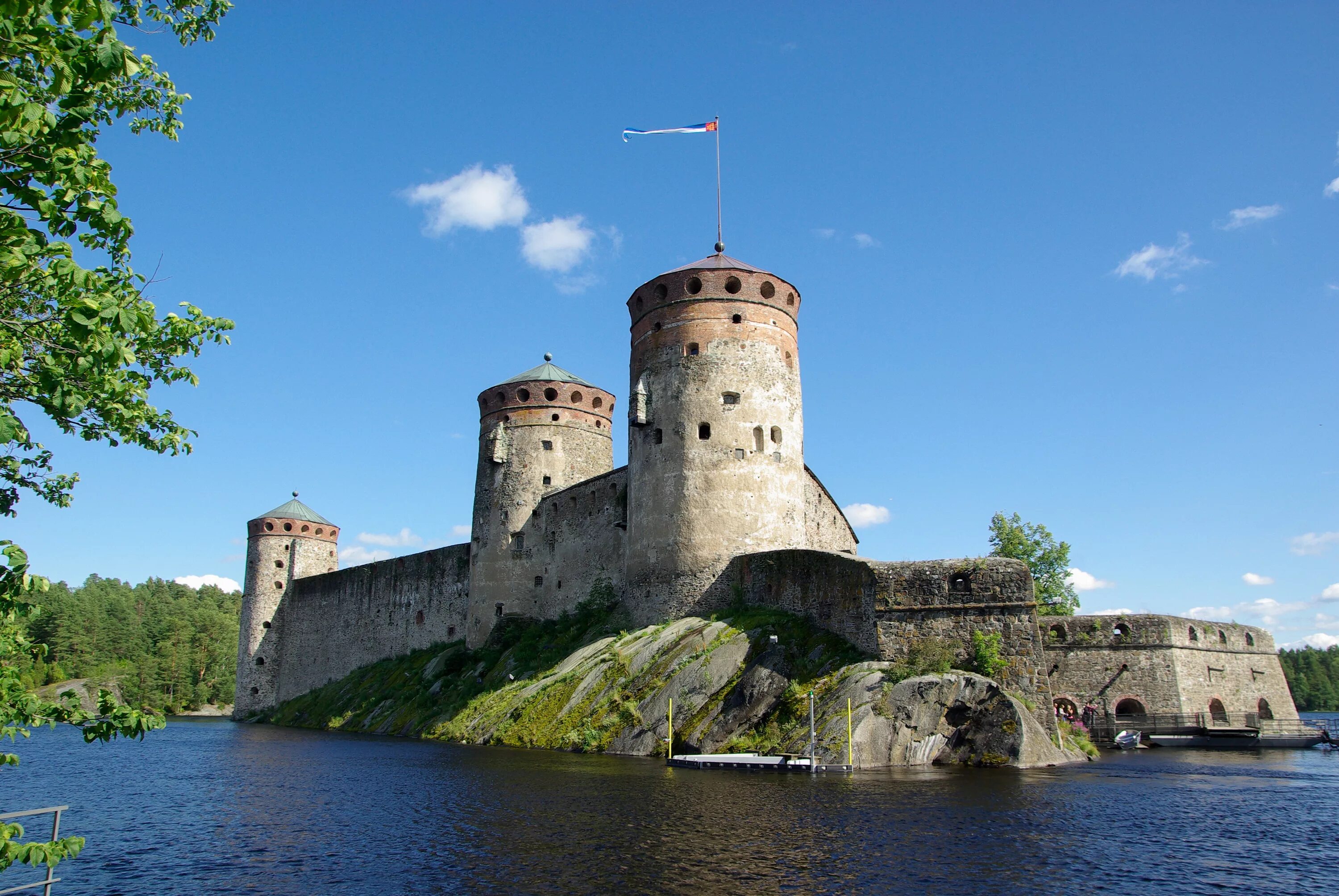 Fortress building. Крепость Олафсборг Финляндия. Крепость Савонлинна Финляндия. Замок Олавинлинна. Крепость Олафсборг в Савонлинне.