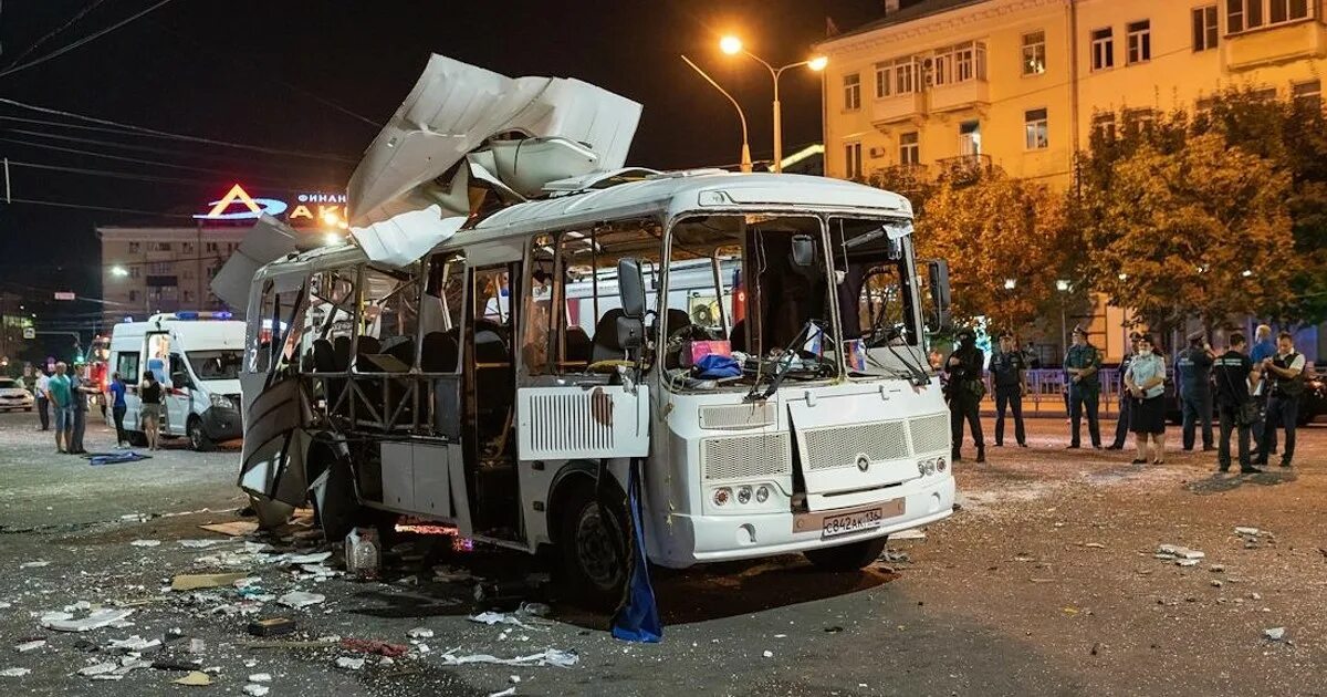 В Воронеже взорвался пазик. Взрыв автобуса в Тольятти 2007. Взрыв автобуса в тольятти