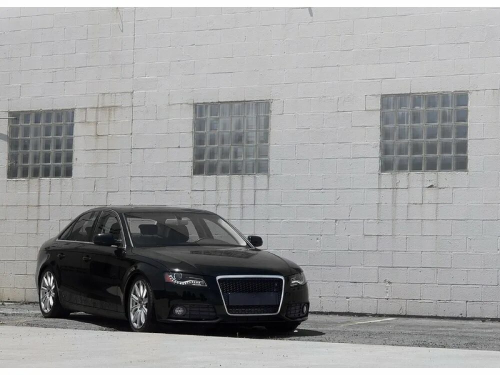 Капот ауди а4 б8. Audi a4 b8 решетка RS. Audi a4 RS 2012 Black. Audi a4 b8 Блэк. Audi a4 b8 Black Grill.