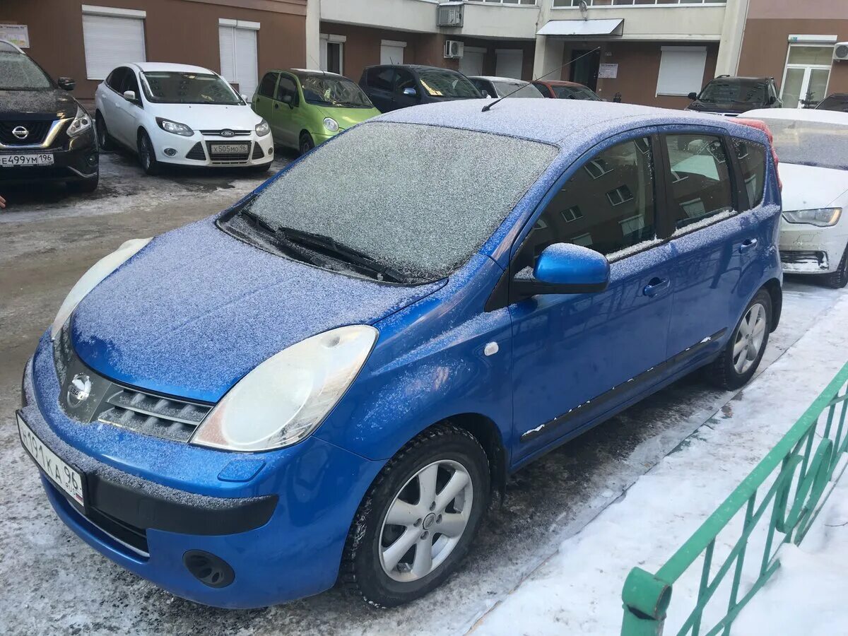 Ниссан ноут 2007 синий. Ниссан ноут синий 2008. Nissan Note 2009 синий. Ниссан ноут 1.4 синий. Ниссан ноте купить бу