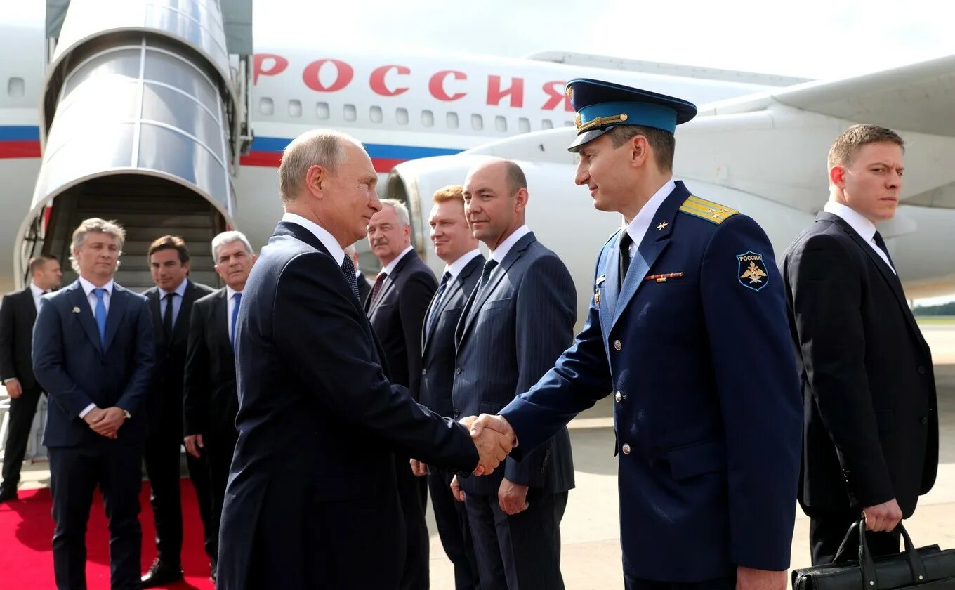 международные визиты делегации законодательной палаты. визит официальной делегации. литсеи 3 шахри душанбе. делегация совфеда с матвиенко в таджикистане. визит матвиенко в таджикистан.