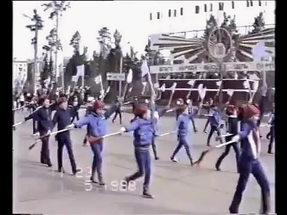 Демонстрации на 1 мая в Дятьково 1988г. 1 мая 1988