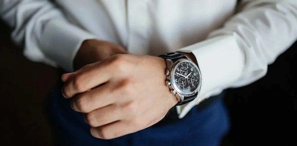 Часы michael kors mk8685. Часы подчеркивают. Марлон брандо ролекс. Citizen bm6441-5m. Часы sunlight женские черные.