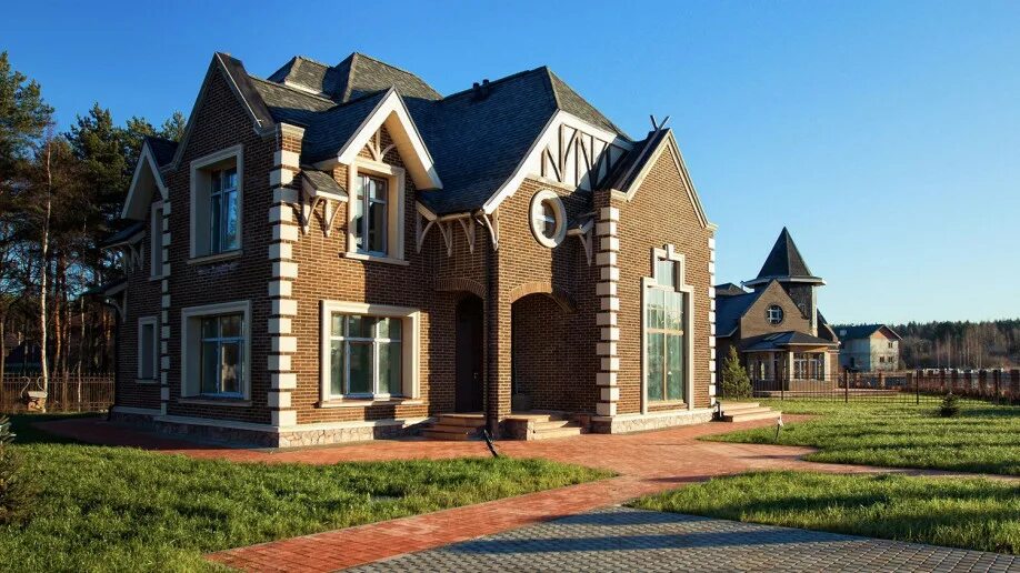 Элитные коттеджи. Коттеджи в санкт петербурге. Петровское барокко коттеджный поселок. Коттедж бизнес класса. Коттеджи под петербургом.