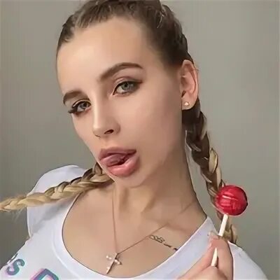Настя фурса блоггер