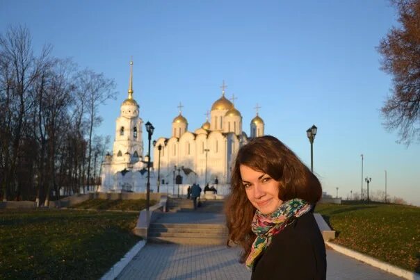 Фото ЗАВЕДУЮЩАЯ ЦЕНТРОМ