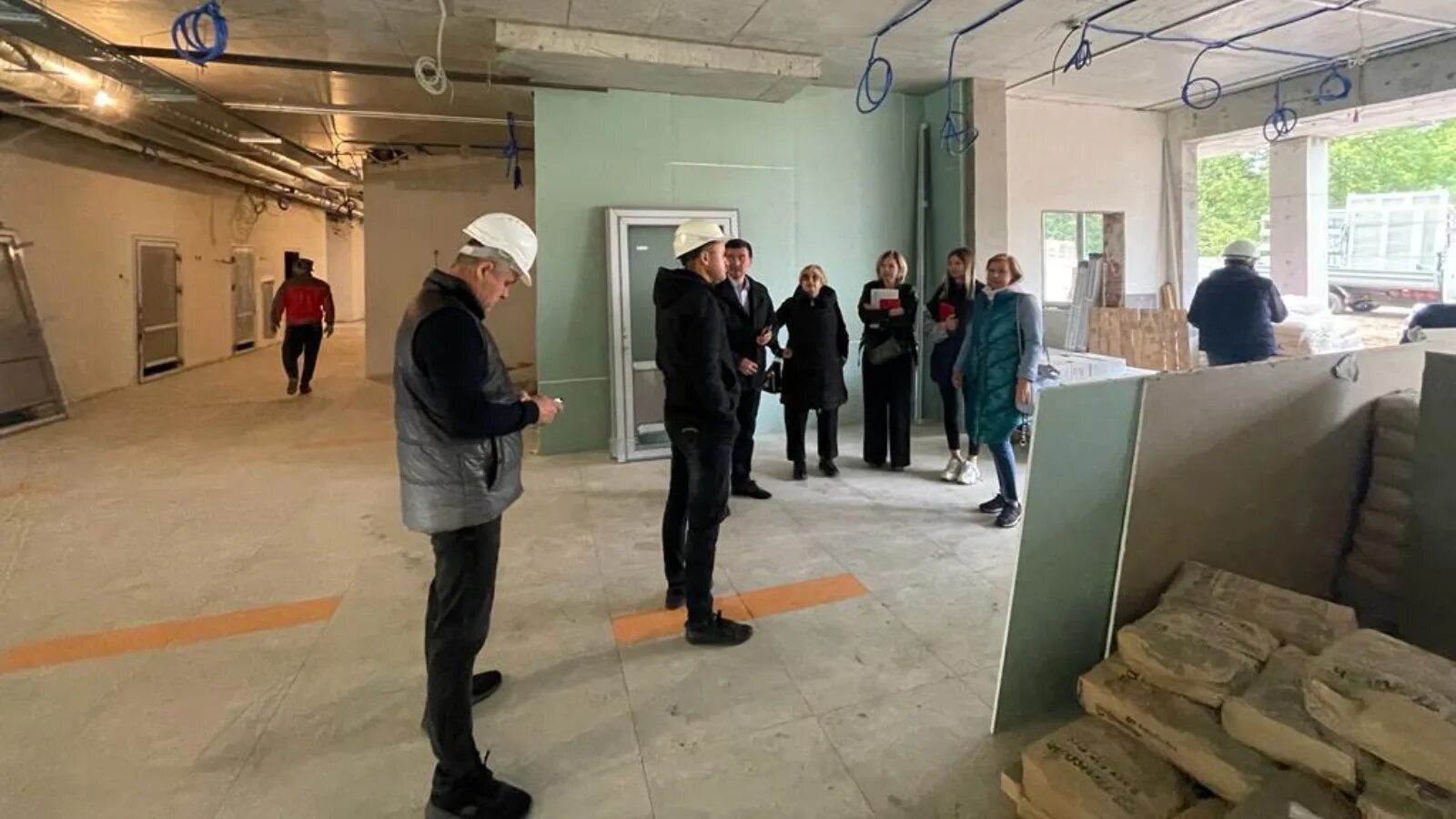 Ук дербышки казань. Вакансии в дербышках казань. Ярмарка в дербышках казань. Школа 140 казань дербышки. Дербышки.