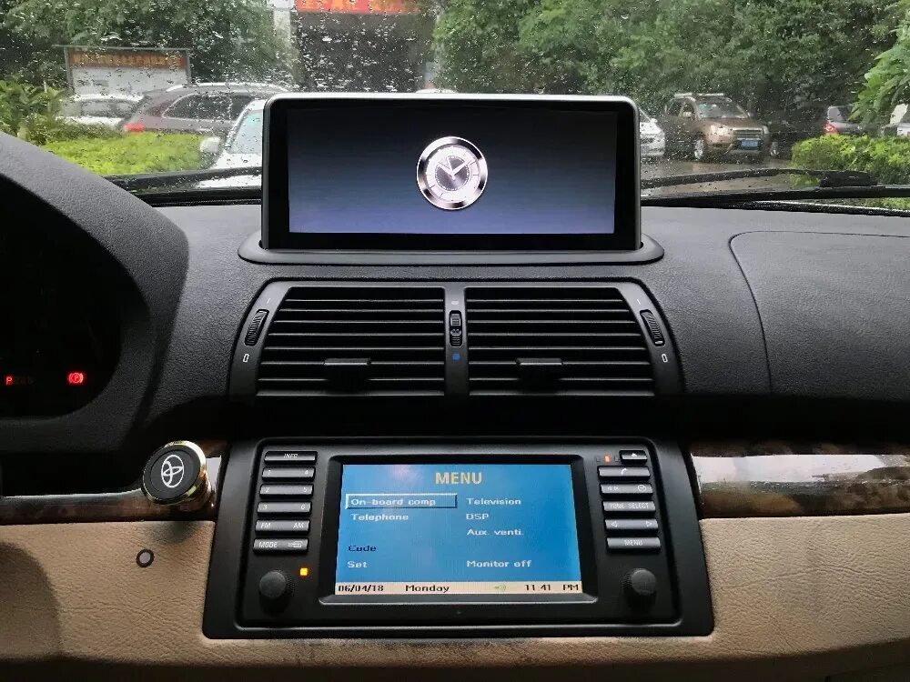 Андроид бмв х5 е70. Bmw x5 e53 мультимедиа. монитор на бмв х5. монитор bmw x5 2001. монитор bmw e90.