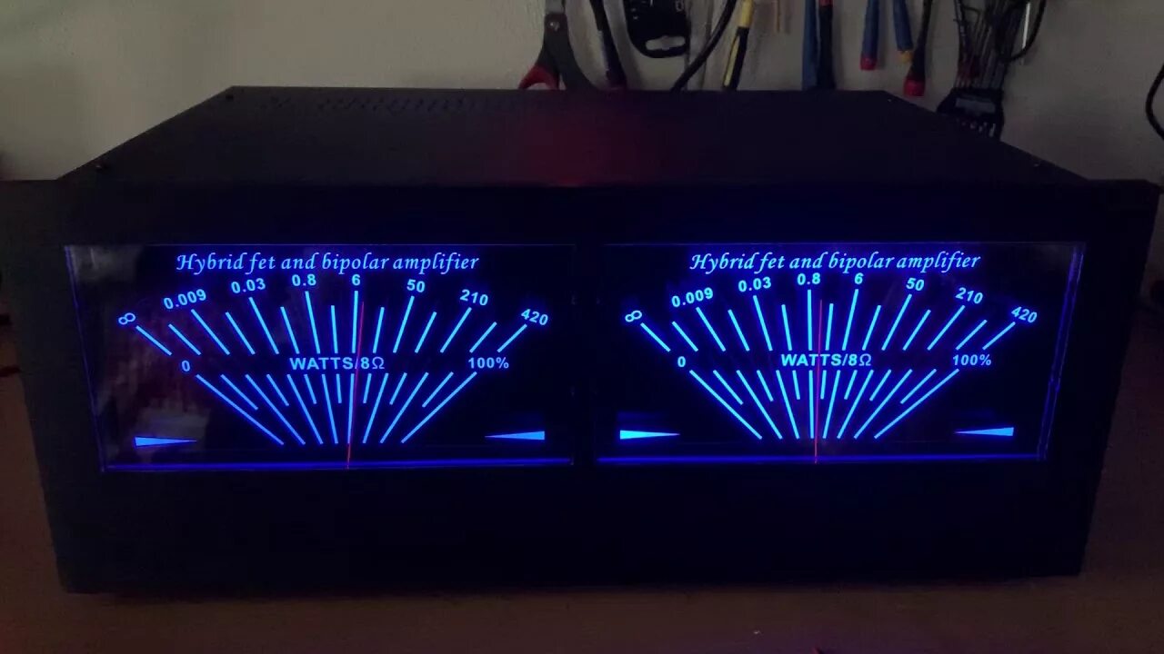Стрелочный индикатор для усилителя. Стрелочный vu meter. vu meter на 2107. vu индикатор для foobar2000. стрелочный индикатор уровня звука foobar2000.