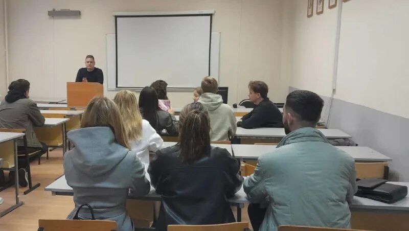 Импэ грибоедова логотип. С грибоедова. Университет грибоедова факультеты. Институт международного права грибоедова москва. Университет грибоедова факультеты.