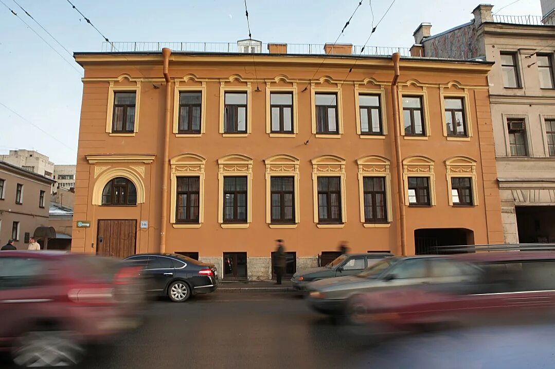 б. карповки, д. набережная карповки 28. государственного жилищного фонда санкт петербурга. достоевского 8 санкт-петербург.