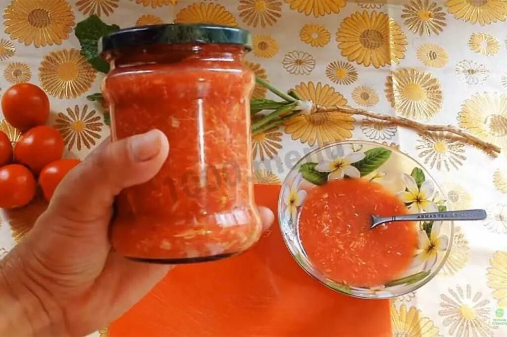 Хренодер на зиму рецепт с варкой. Хреновина хренодер. хреновина из помидор. хреновина на зиму. заготовки из хрена на зиму.