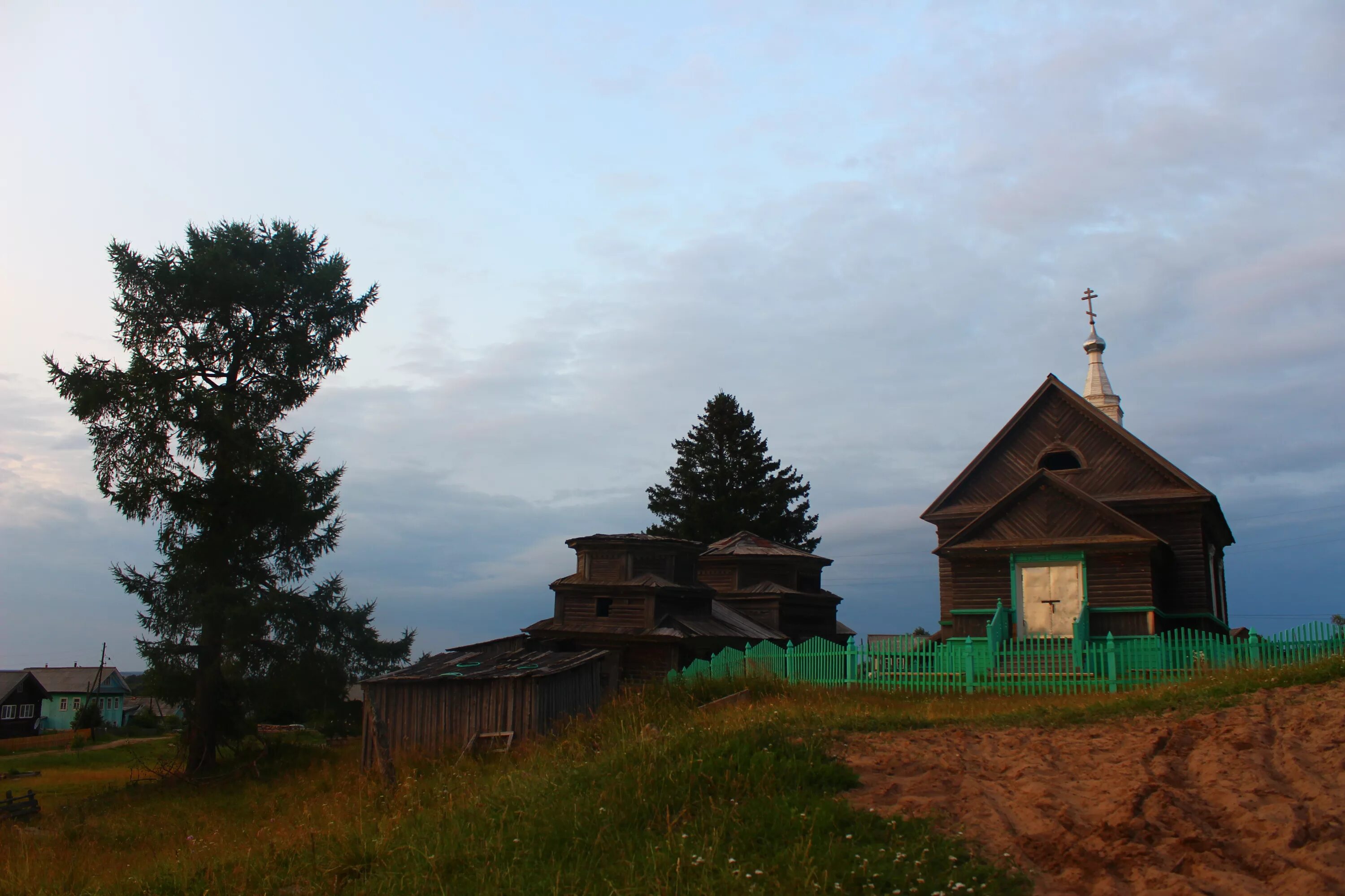 Храмовый комплекс карелия. Погода большой бор онежского. Погода большой бор онежского. Большой бор георгиевская церковь. Погода большой бор онежского.