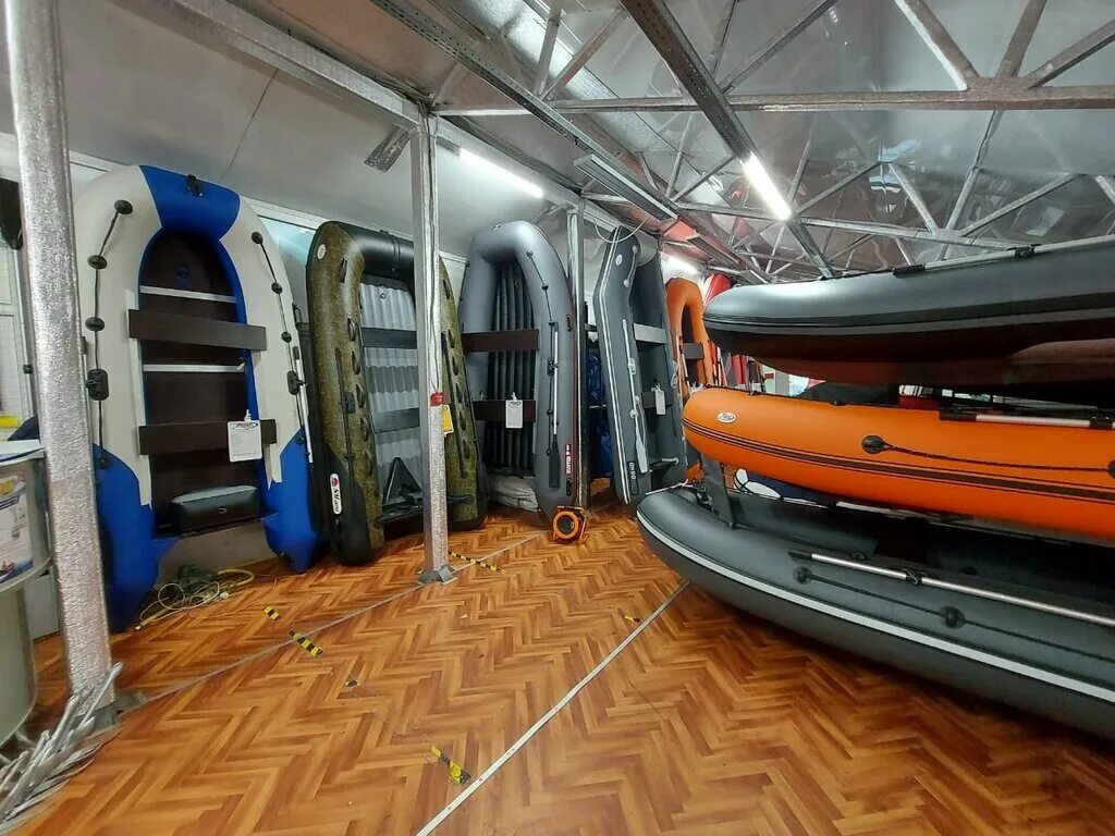 лодки питер магазин. магазин лодок и катеров. лодки питер интернет магазин. локи и питер. полюстровский рынок лодки питер.