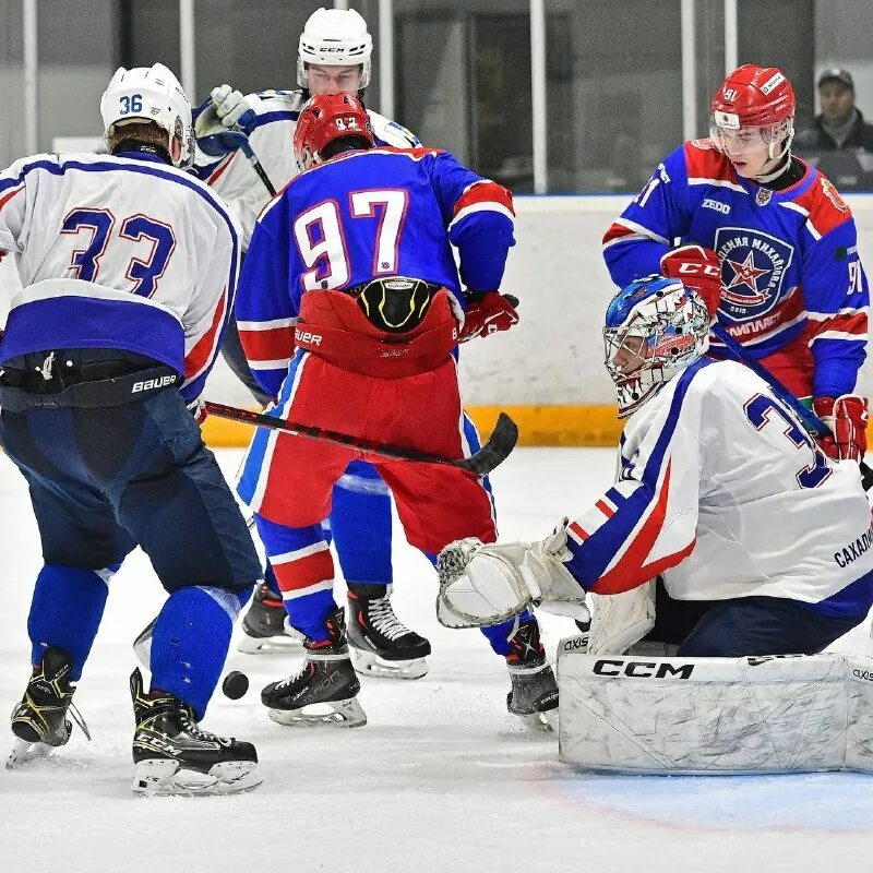 иван ларионов хоккей. мхл сахалинские акулы фото. хк академия михайлова. жураков даниил хоккеист. сахалинские акулы расписание игр 21/22.