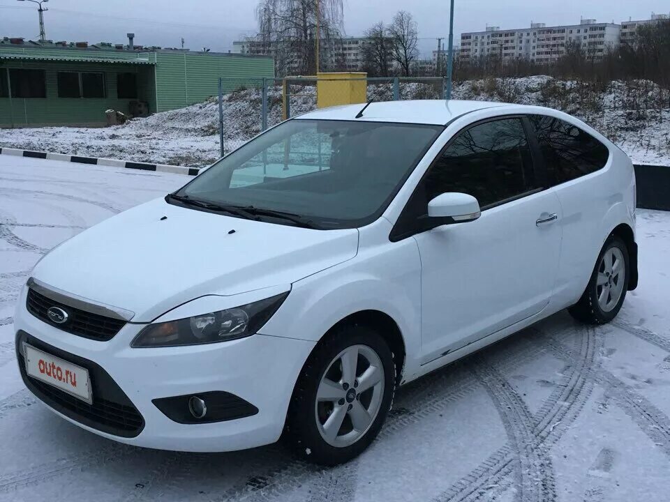 Ford Focus II 2008 White. Форд фокус 2 хэтчбек белый. Форд фокус 2008 года белая. Форд фокус 2 2008года белый. Фокус 2009 купить